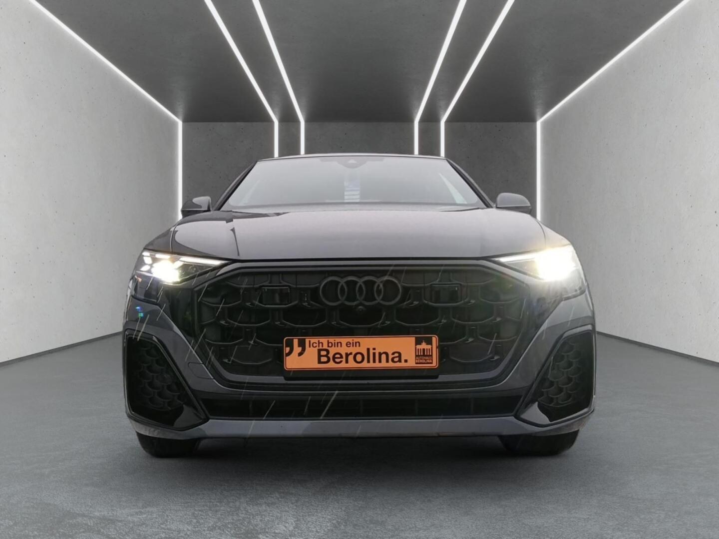 Bild über Audi Q8 SUV S line business TDI quattro 210 kW tiptronic - für weitere Informationen kontaktieren Sie den Audi Partner