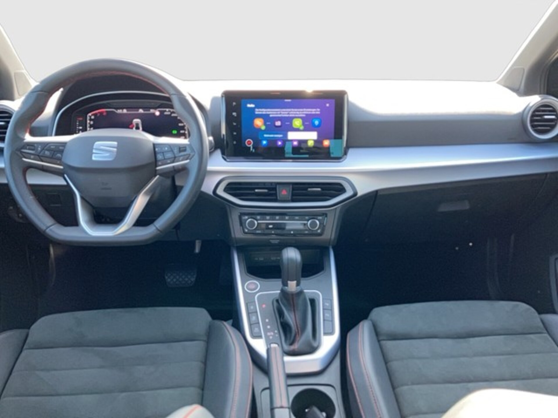 SEAT Arona FR