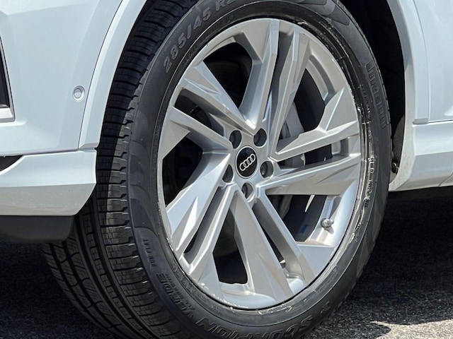 2023 Audi Q7 Premium - Photo 9