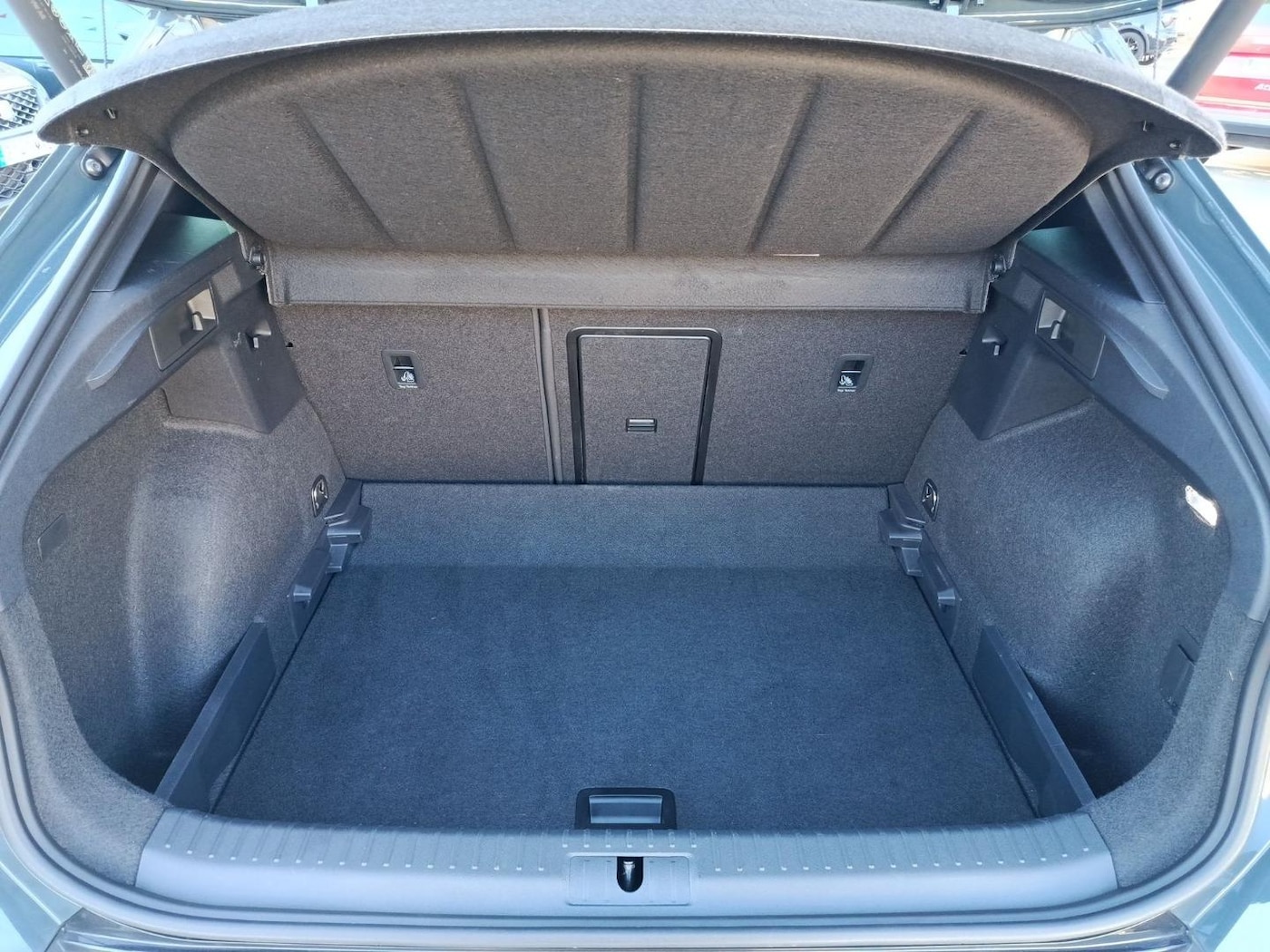 CUPRA Formentor 1.5 TSI e-Hybrid DSG 150 kW (204 CV) — photo 7