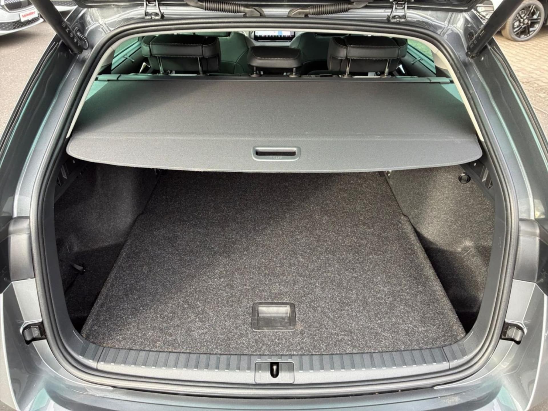 Skoda Octavia Combi Selection