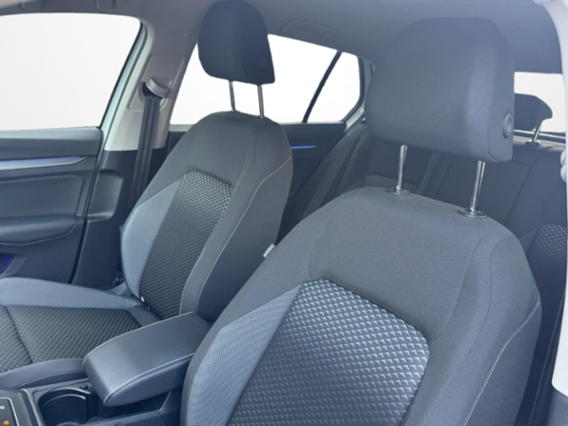 Volkswagen Golf Active
