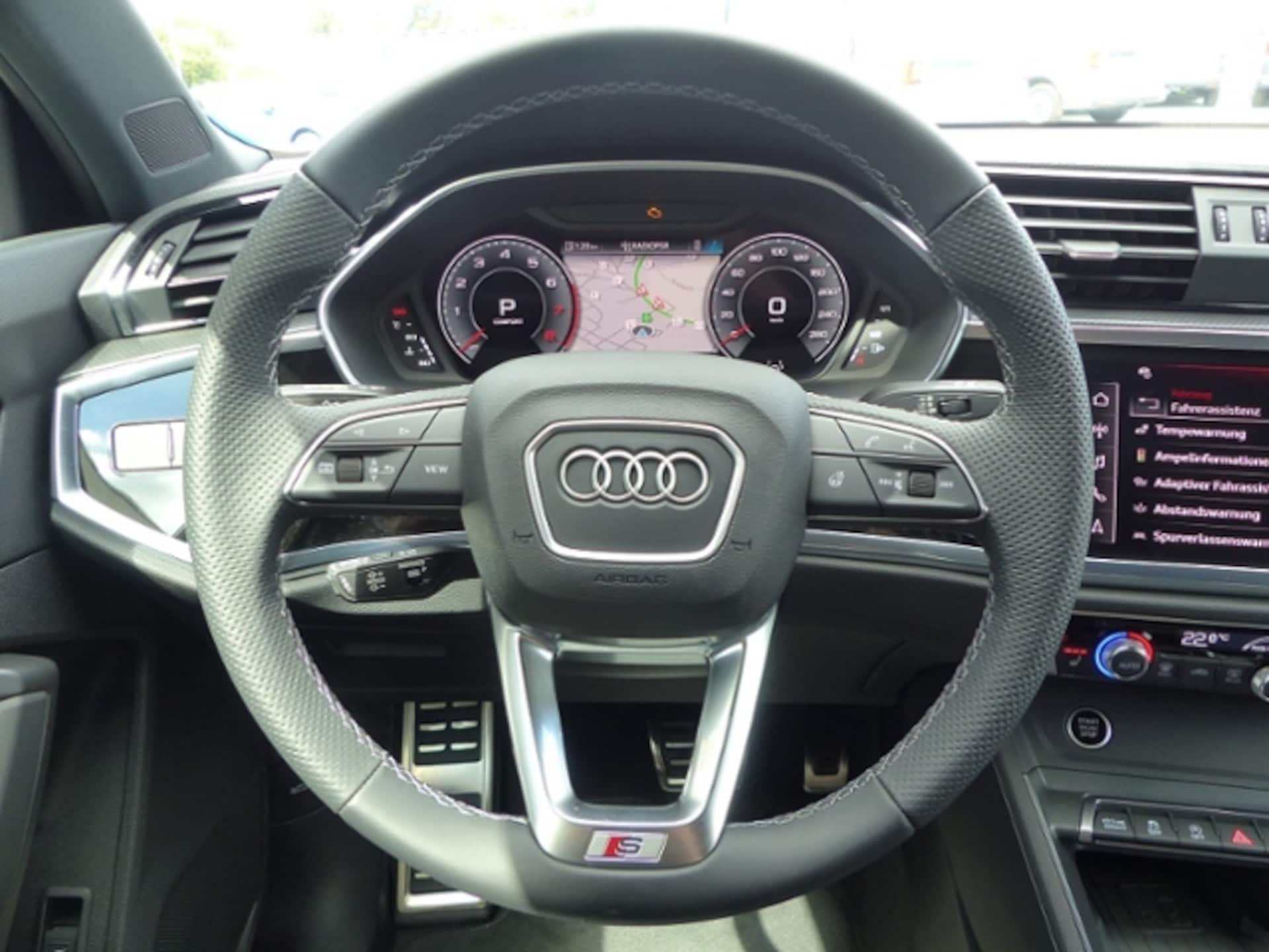 Audi Q3 Sportback S line