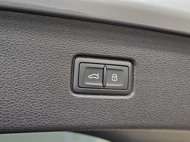 2026 Audi Q7 Premium Plus - Photo 17