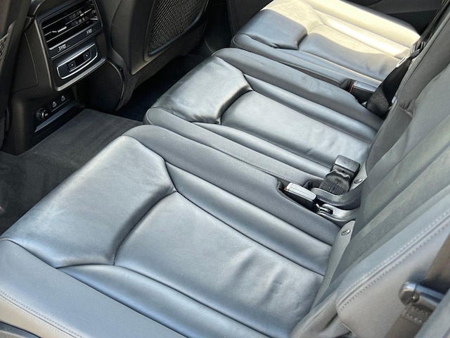 2023 Audi Q7 Premium - Photo 15