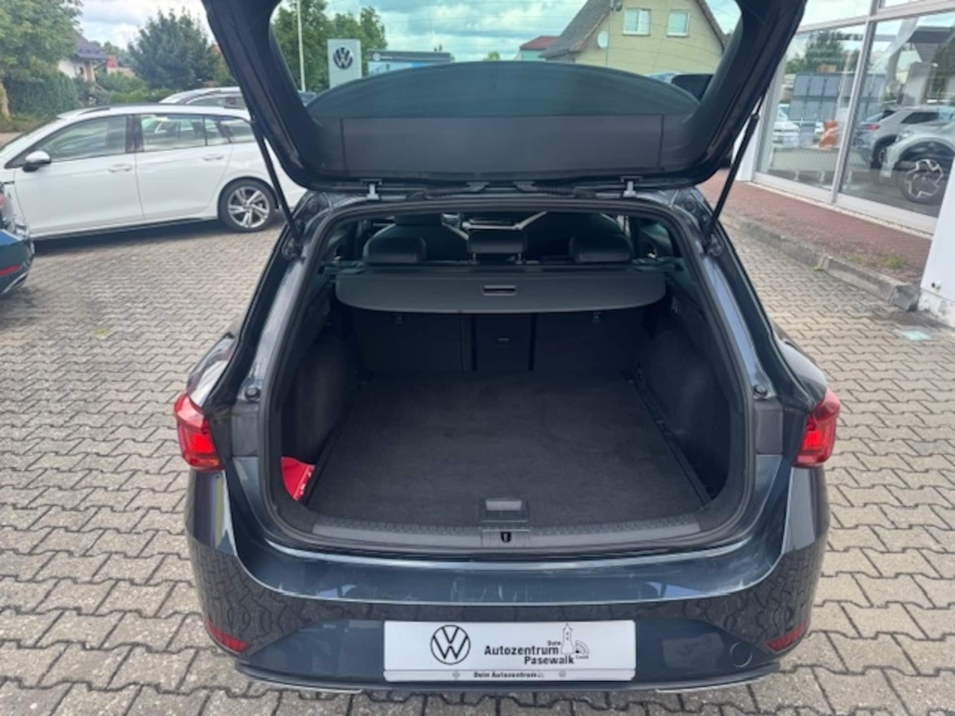 SEAT Leon Sportstourer FR