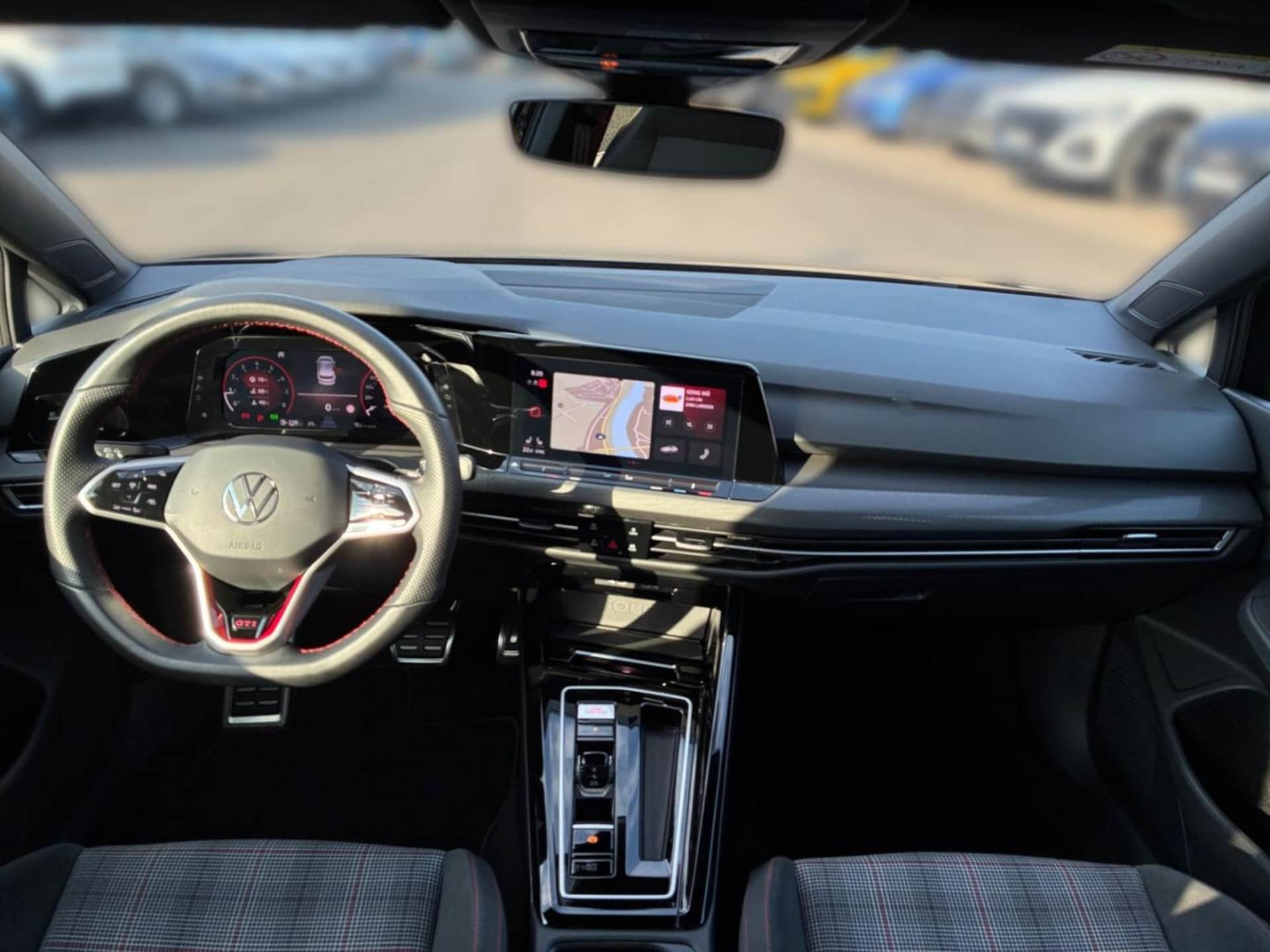 Volkswagen Golf GTI