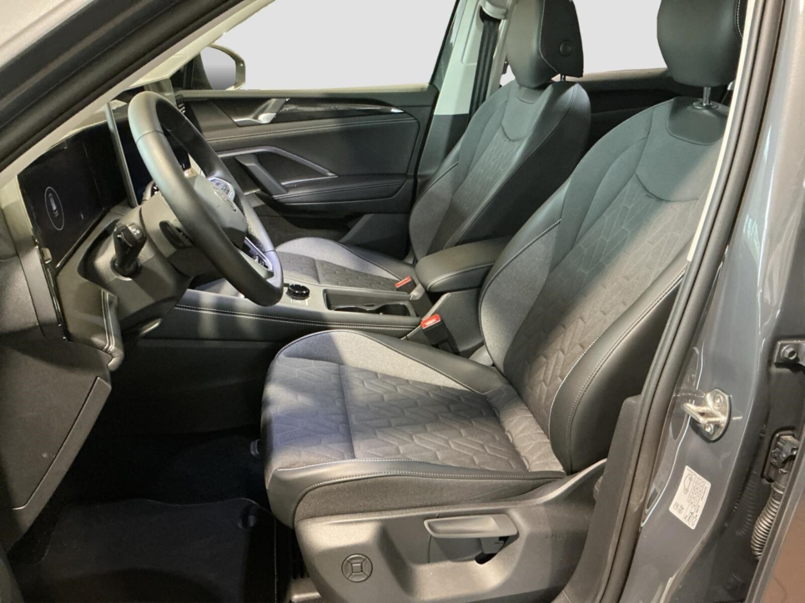 Volkswagen Tiguan – Bild 10