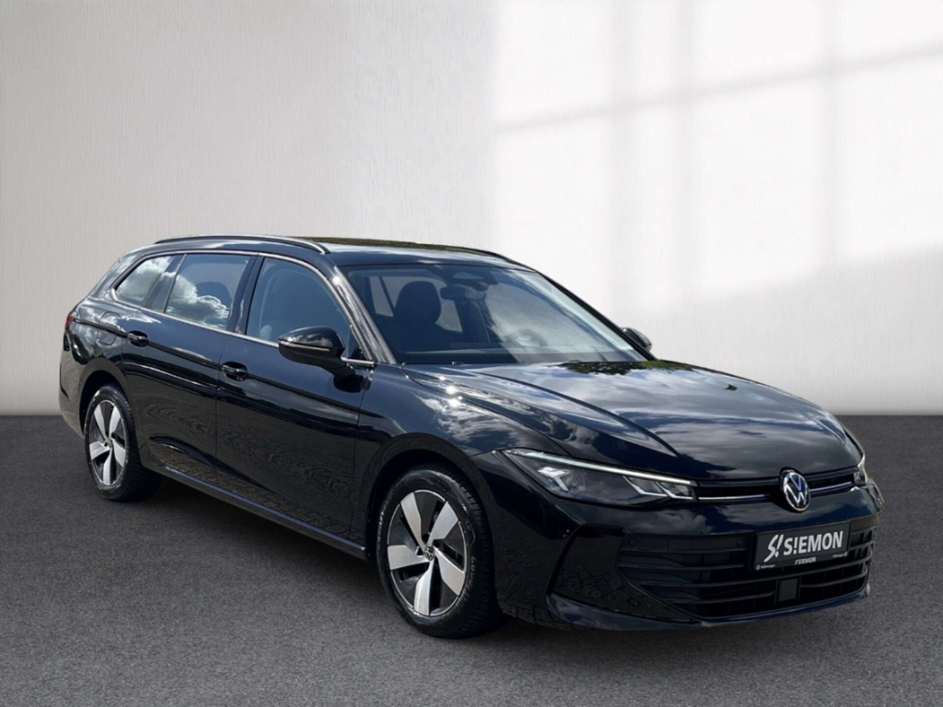Volkswagen Passat Basis-Modell