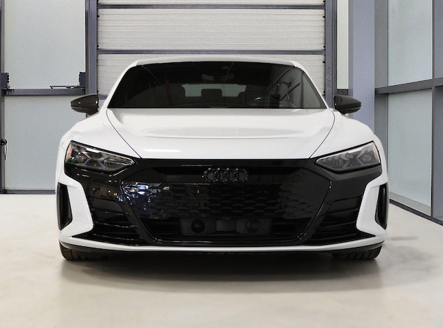 2022 Audi RS e-tron GT