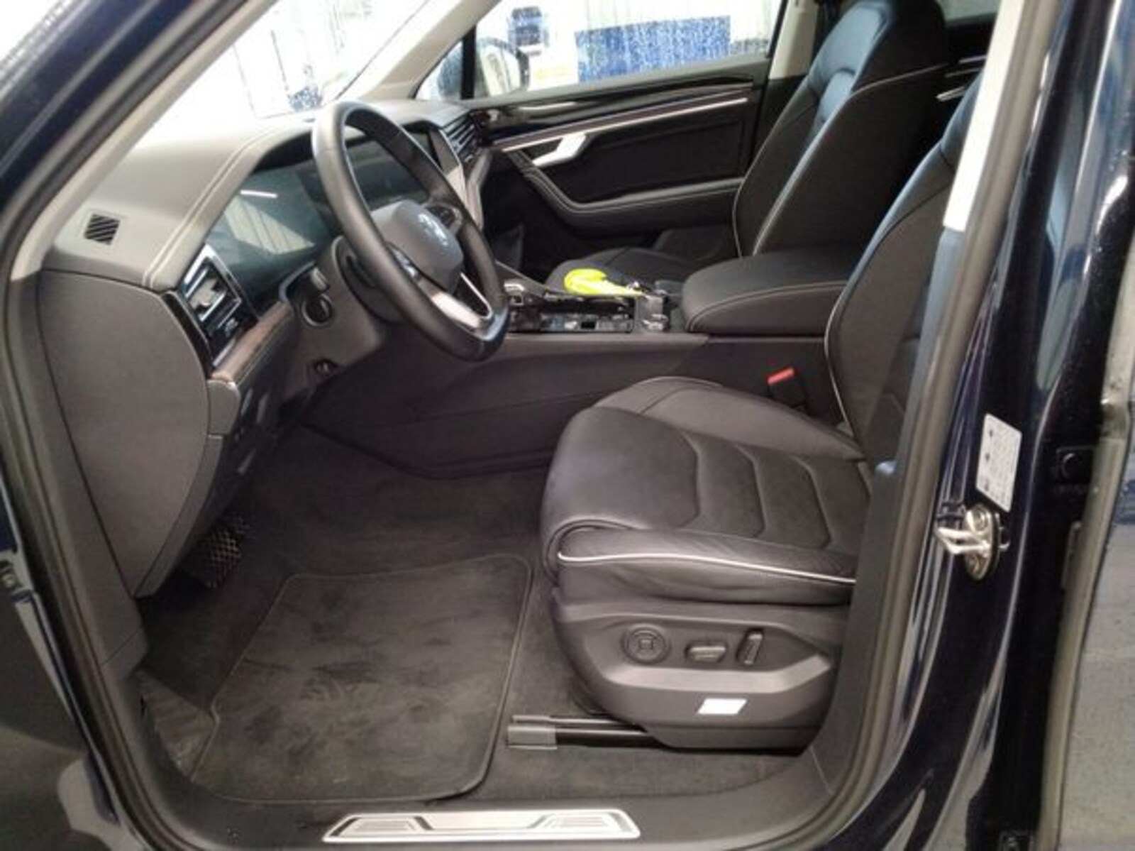Volkswagen Touareg – Bild 6