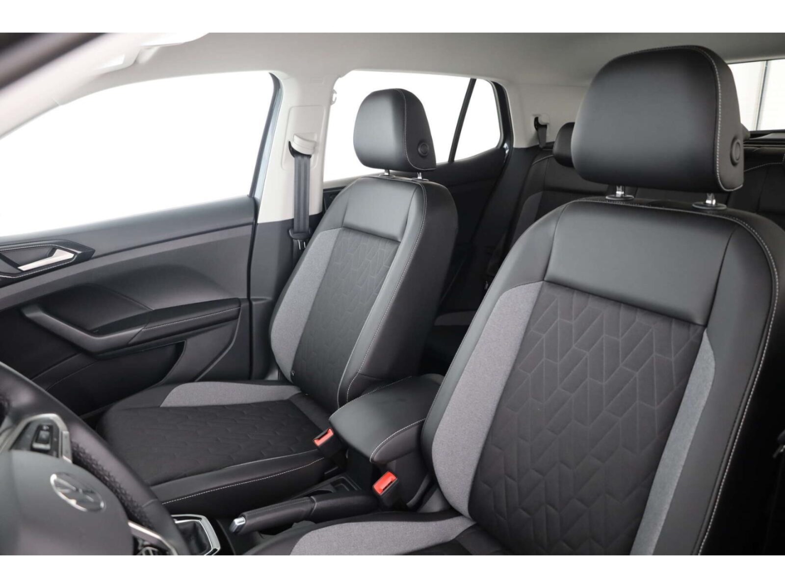 Volkswagen T-Cross – Bild 10