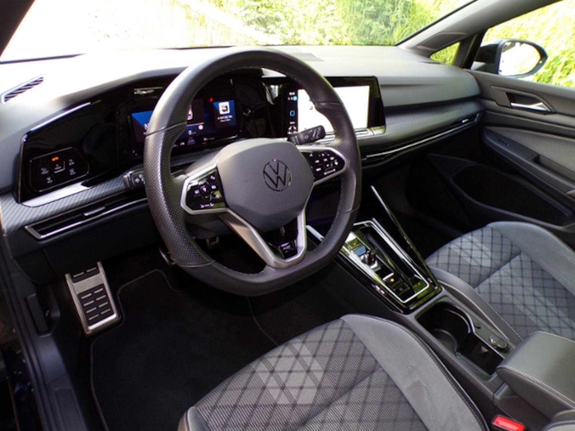 Volkswagen Golf R-Line