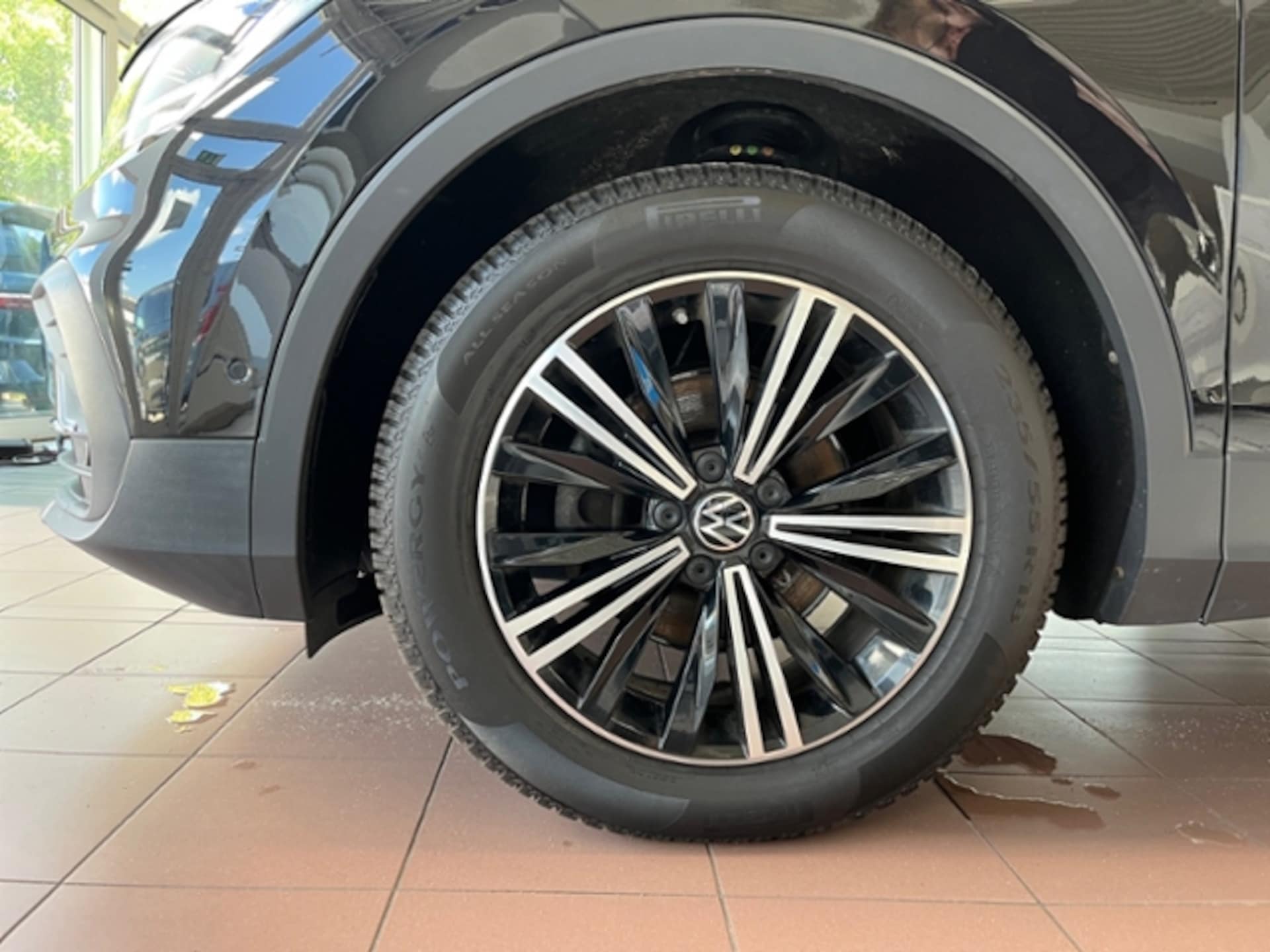 Volkswagen Tiguan Active