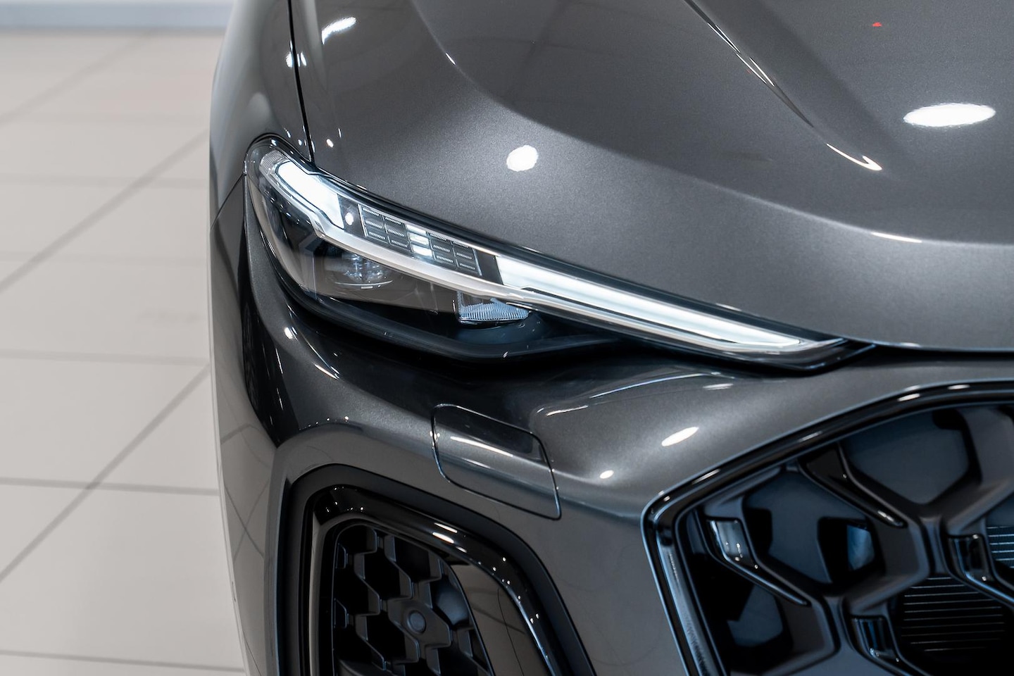 Image about Audi Q5 SUV TDI quattro 150 kW sport