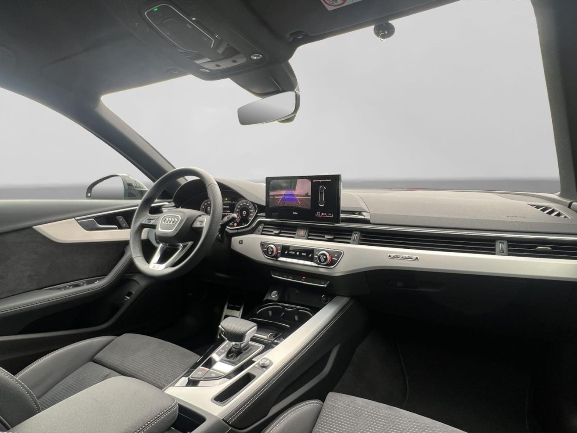 Audi A4 Avant S line
