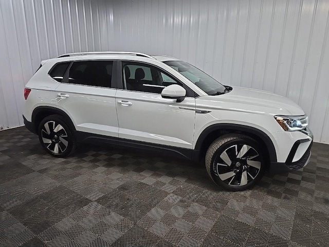 2023 Volkswagen Taos