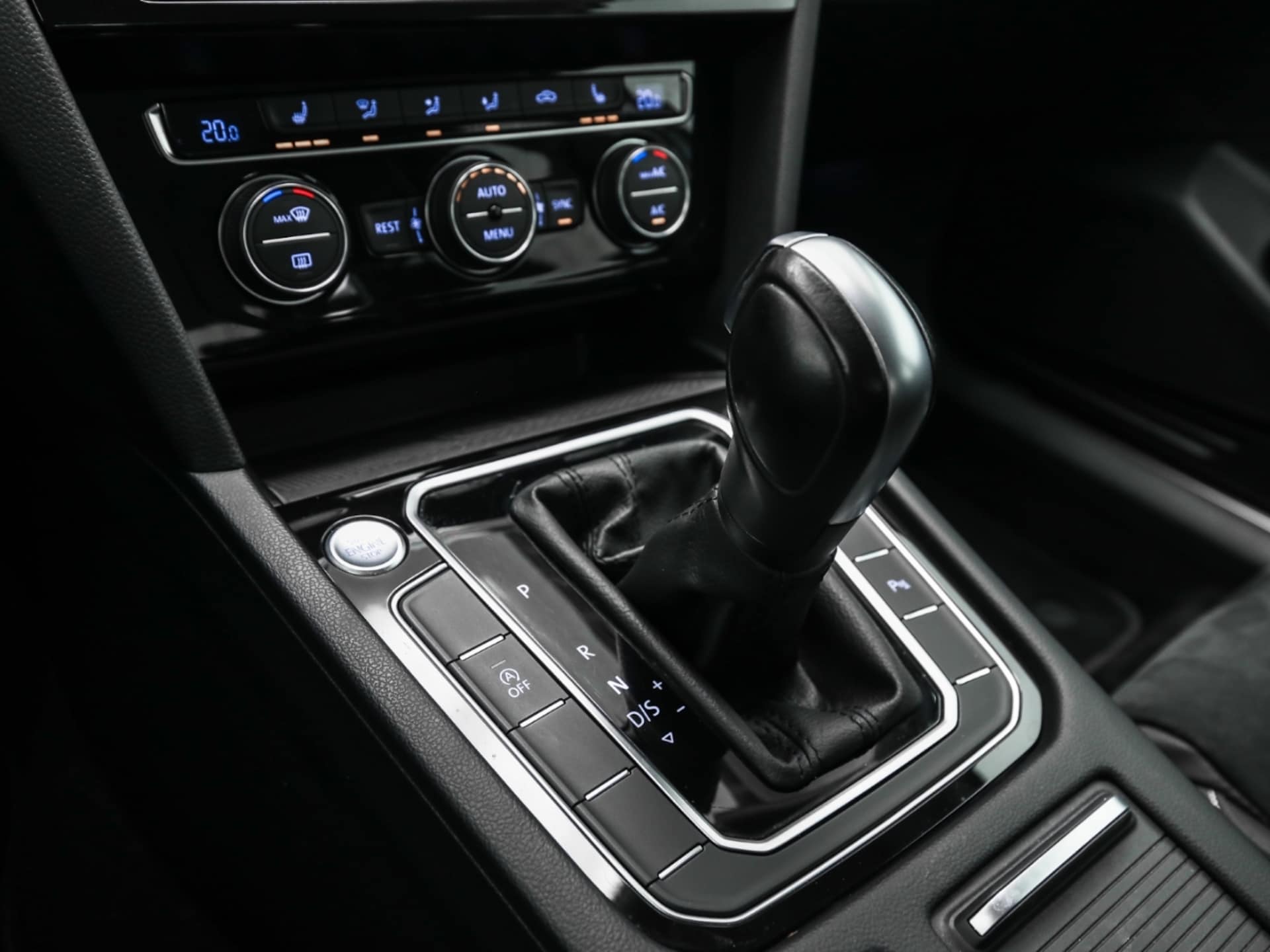 Volkswagen Passat Elegance