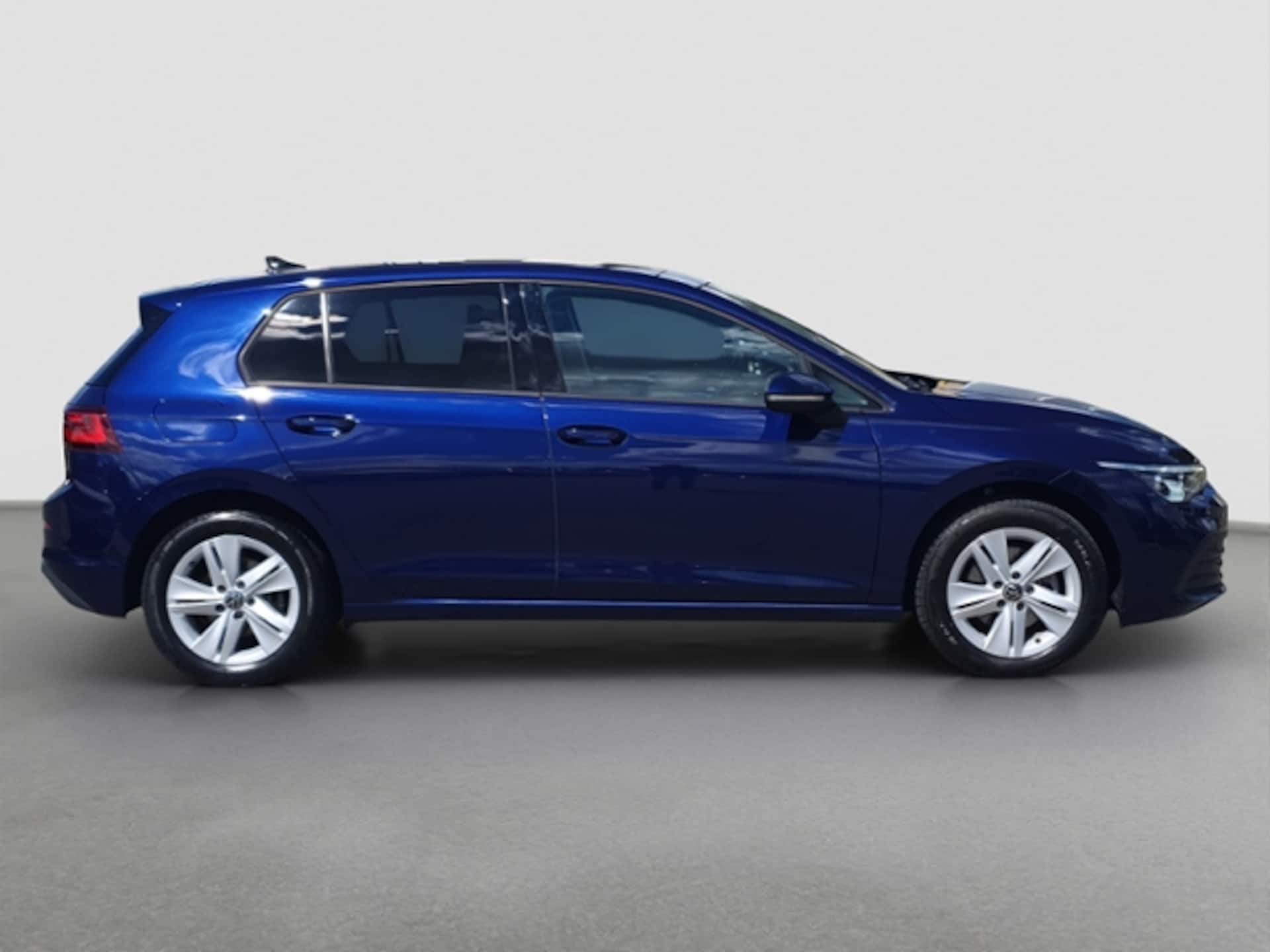 Volkswagen Golf Life
