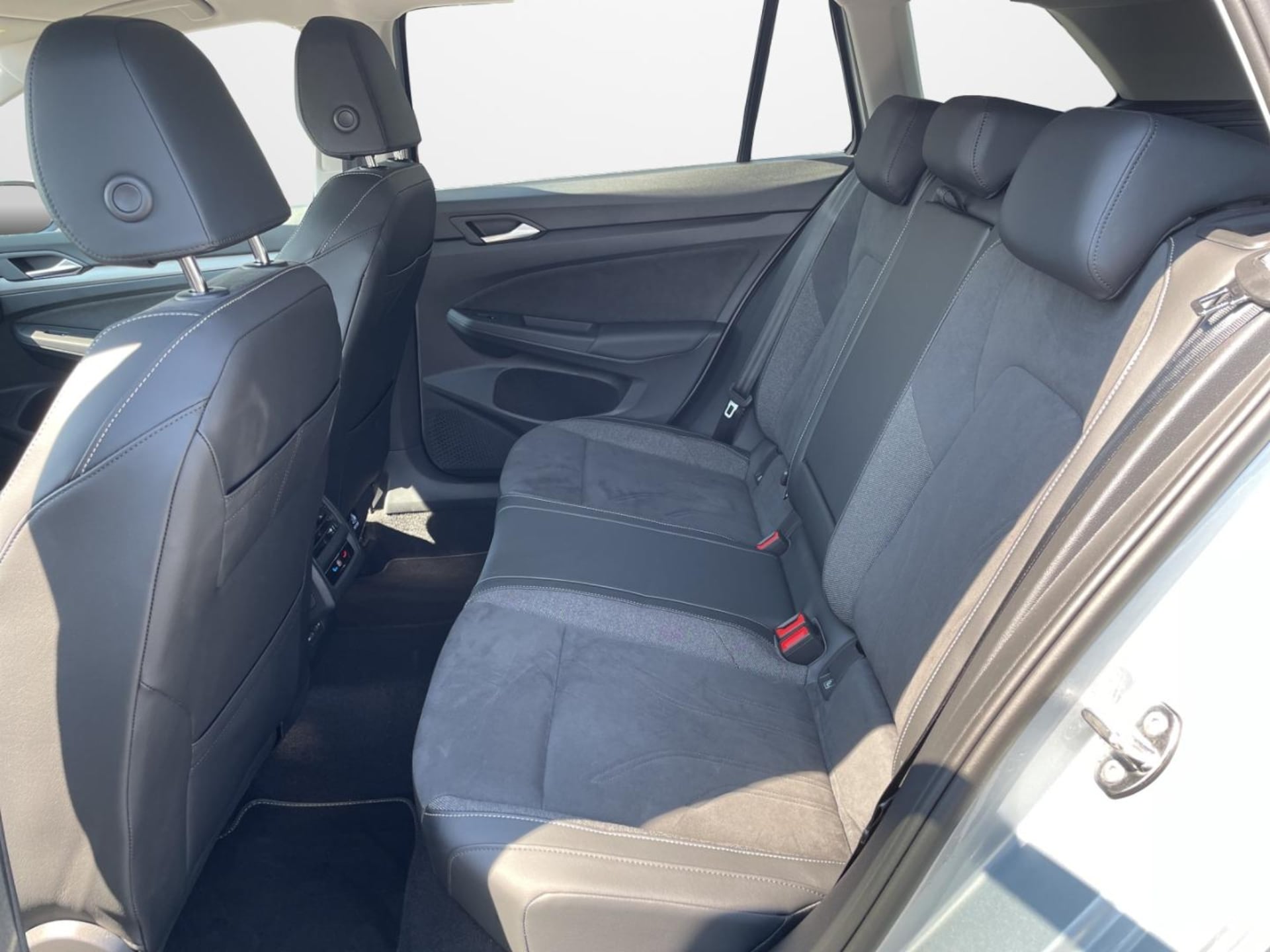 Volkswagen Golf Variant Style