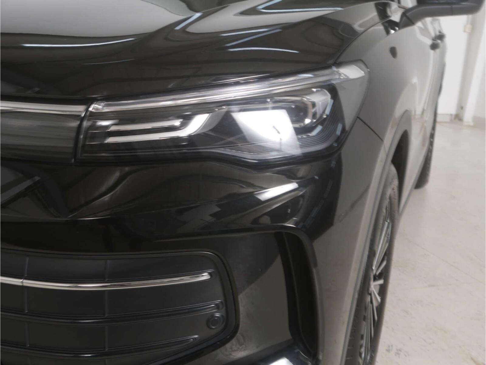 Volkswagen Tiguan – Bild 3