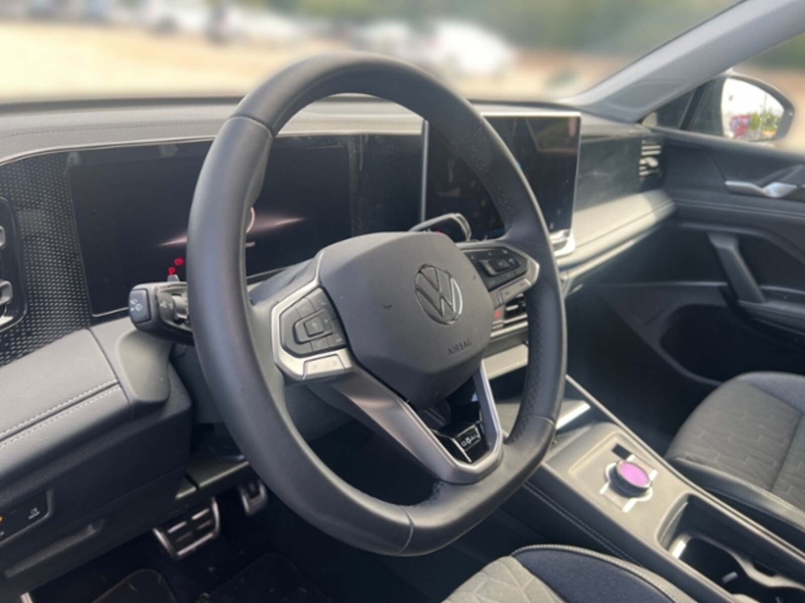 Volkswagen Tiguan – Bild 9