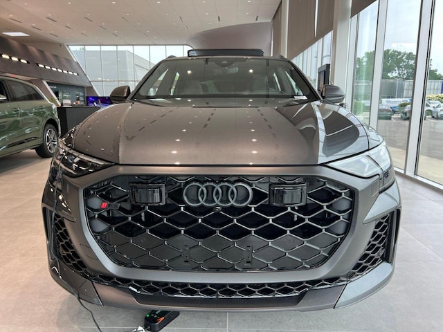 2026 Audi RS Q8 SUV performance