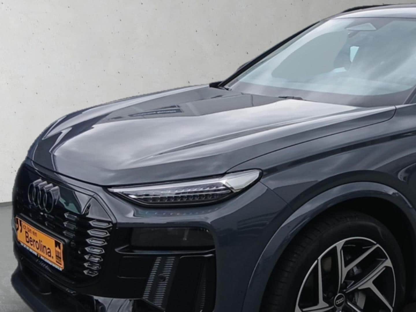 Bild über Audi Q6 SUV e-tron e-tron 185 kW - für weitere Informationen kontaktieren Sie den Audi Partner