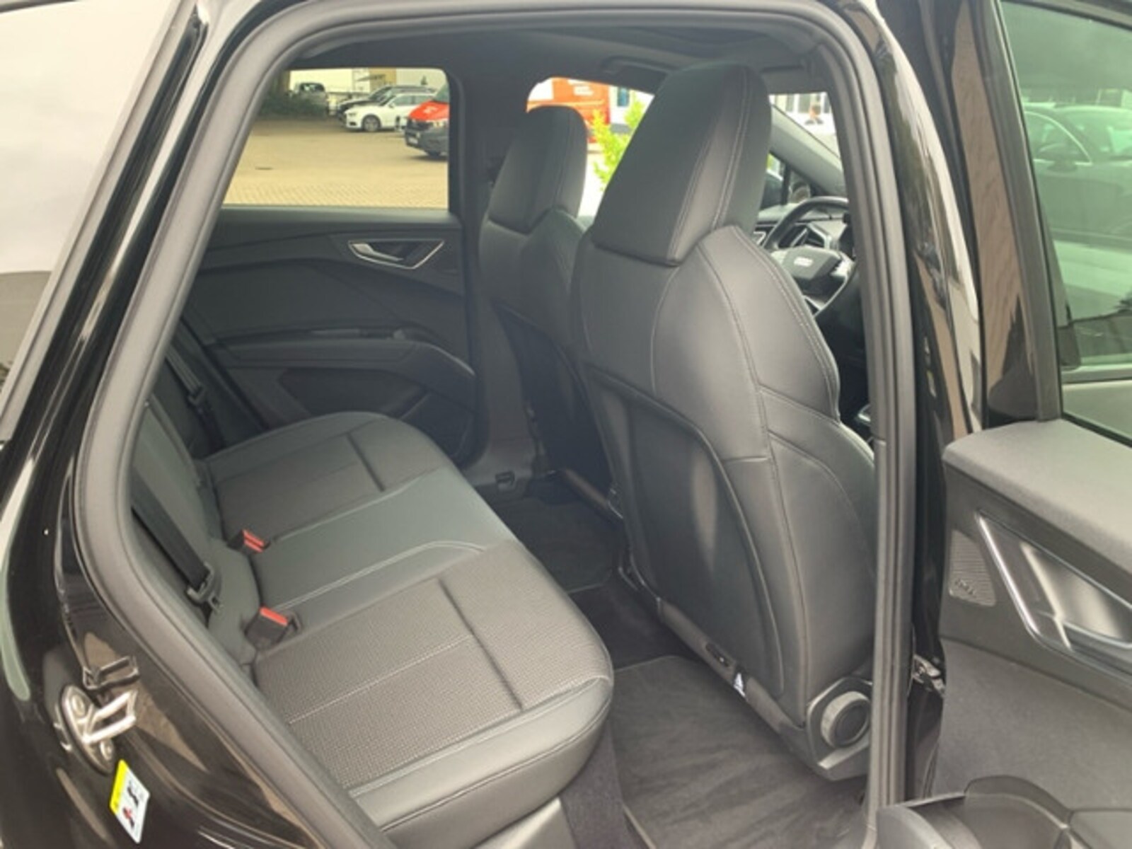Audi Q4 Sportback e-tron – Bild 13