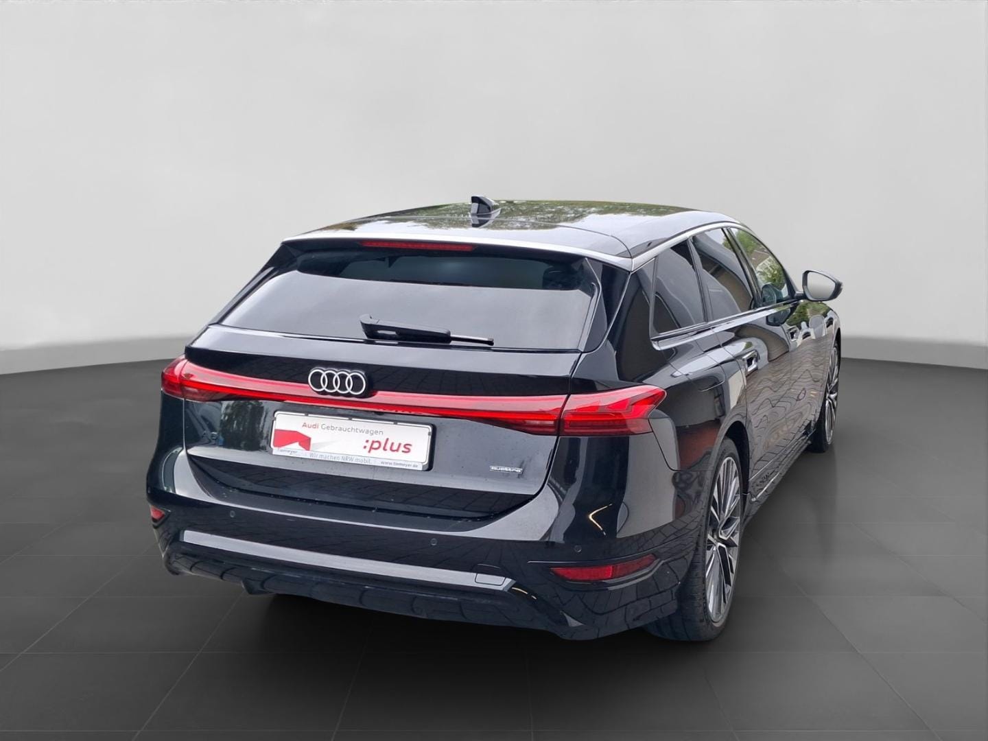 Bild über Audi A6 Avant e-tron e-tron quattro - für weitere Informationen kontaktieren Sie den Audi Partner