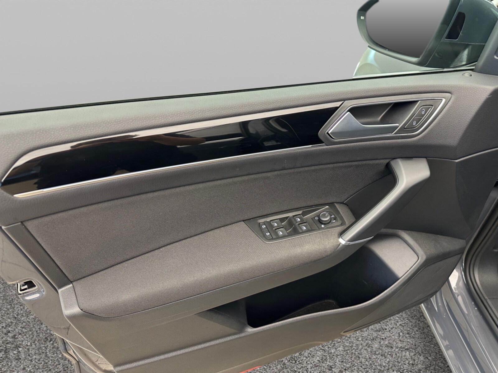 Volkswagen Touran – Bild 9