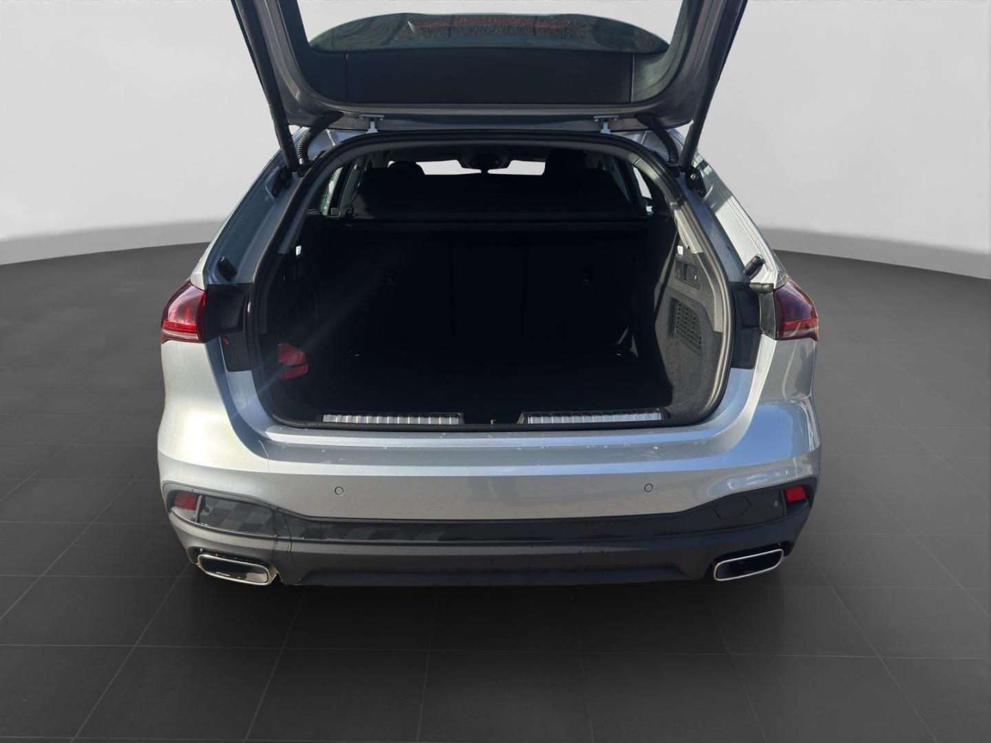 Bild über Audi A5 Avant TFSI 110 kW S tronic - für weitere Informationen kontaktieren Sie den Audi Partner