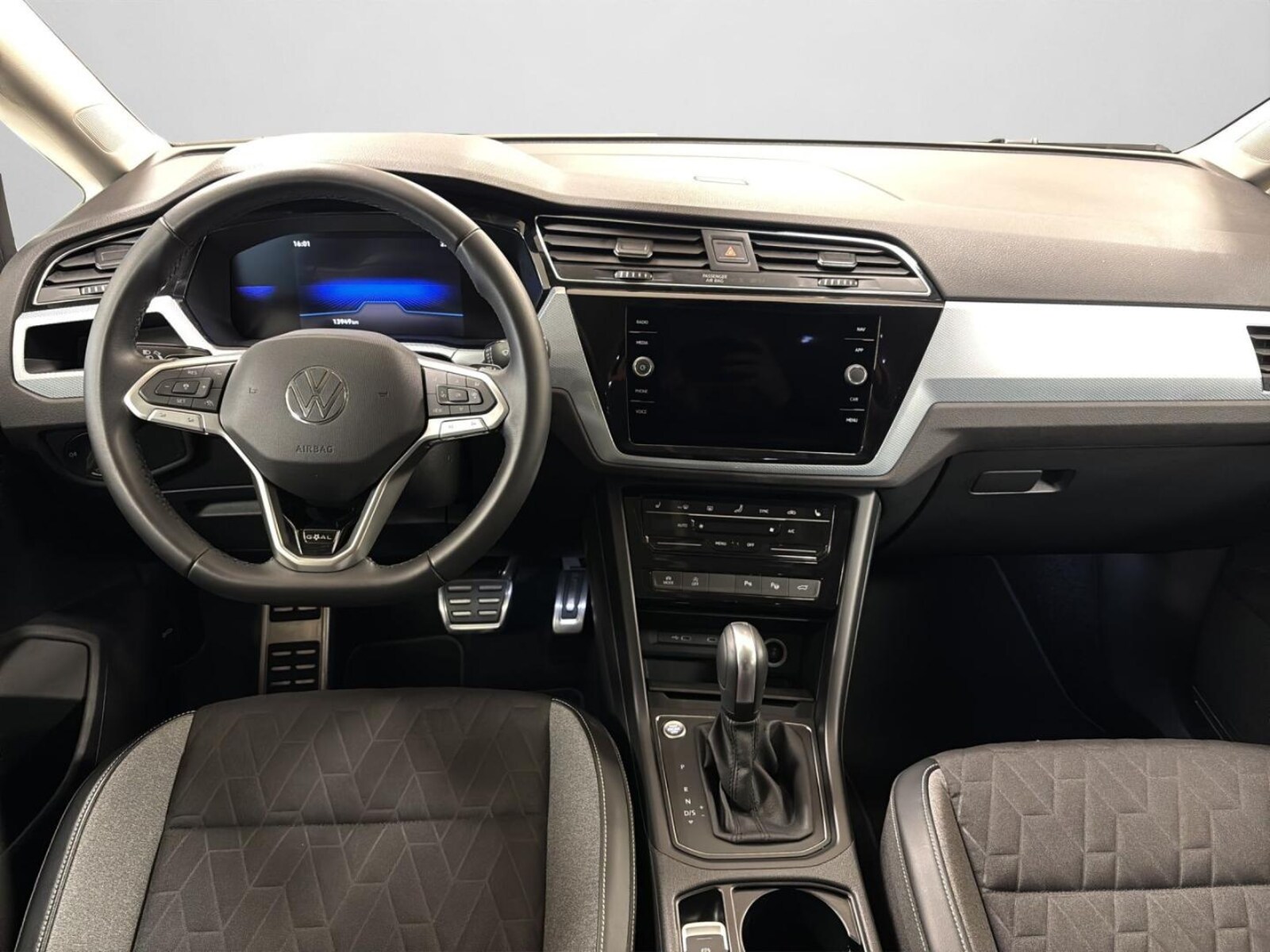 Volkswagen Touran – Bild 3