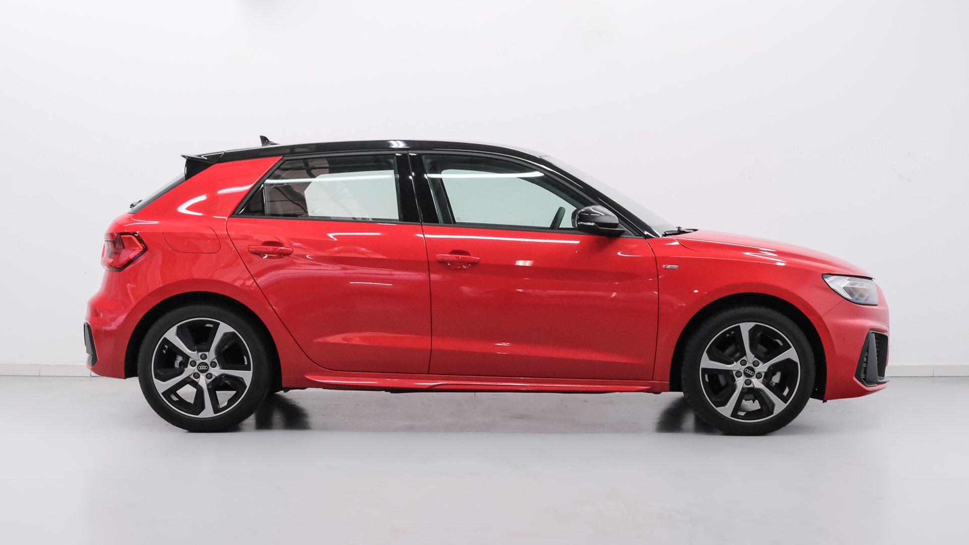 Image about Audi A1 Sportback Adrenalin edition 30 TFSI 81 kW (110 CV) 6 vel.
