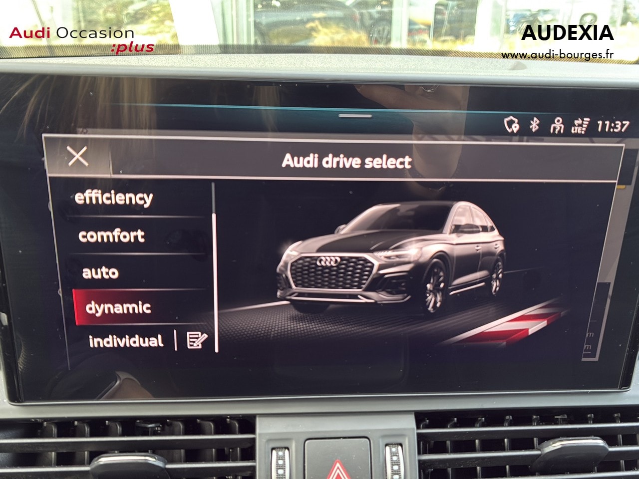 Image about Audi Q5 Sportback TFSI e S line 50 TFSI e quattro 220 kW (299 ch) S tronic