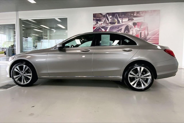 2019 Mercedes-Benz C 300