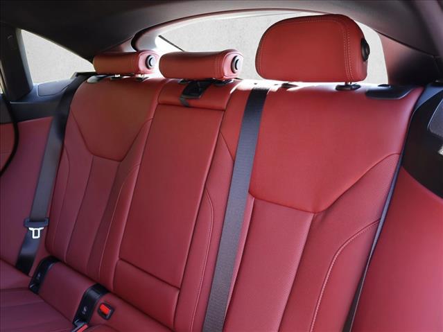 2025 BMW i4 M50 - Photo 24