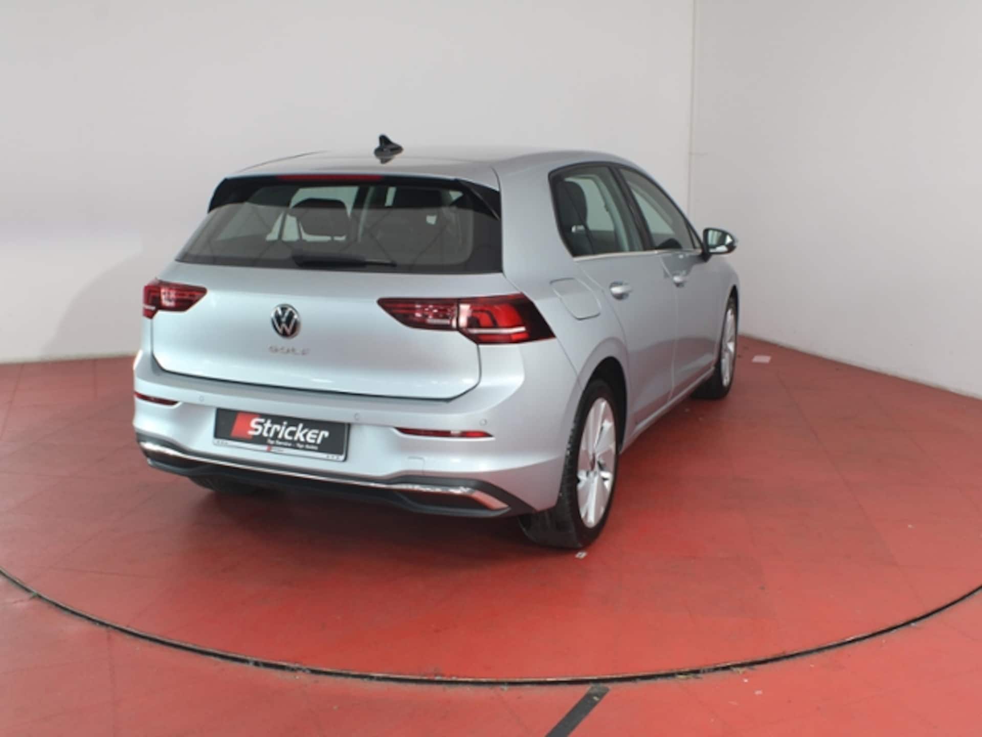Volkswagen Golf Style