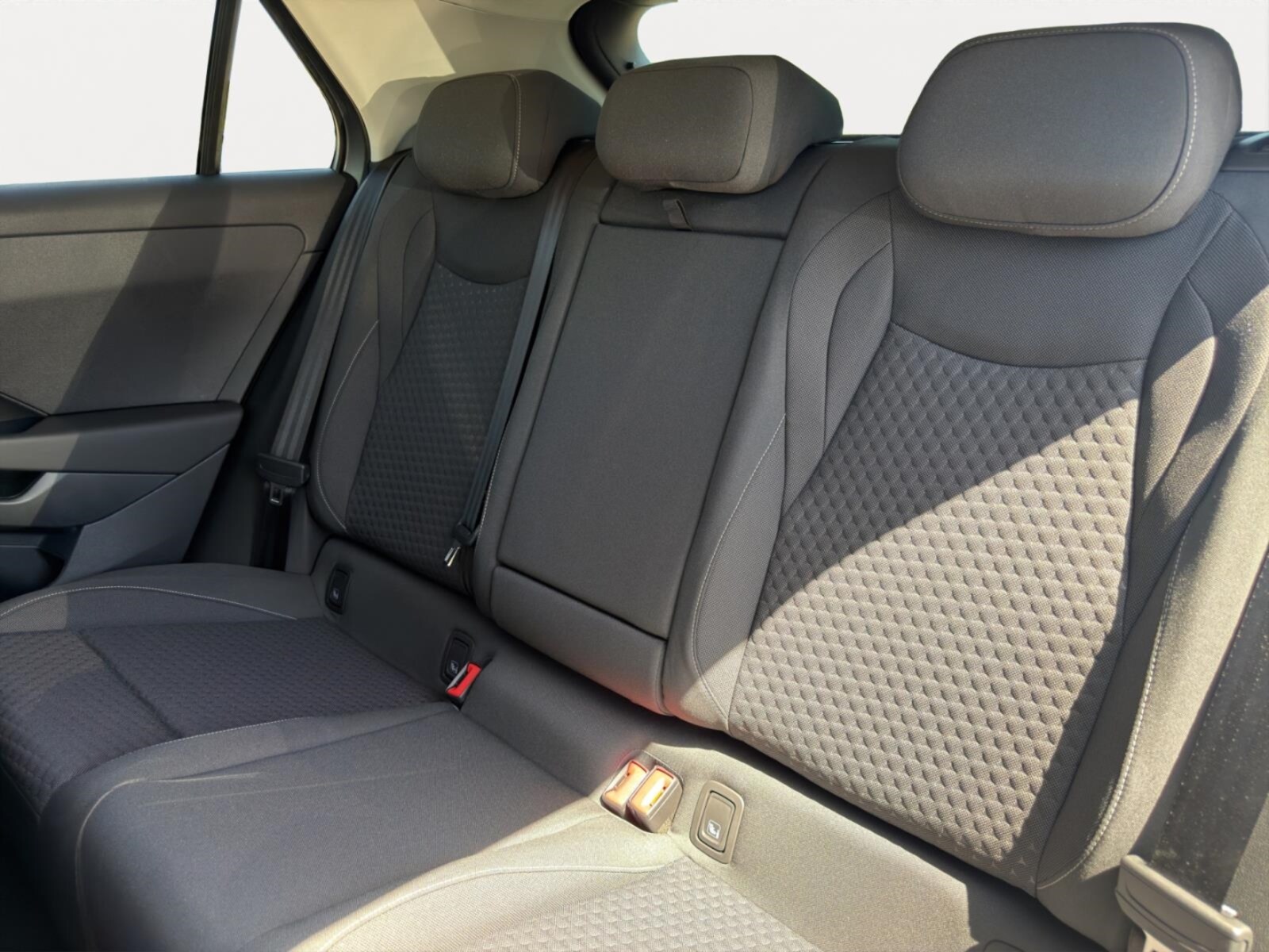 Volkswagen T-Roc – Bild 12