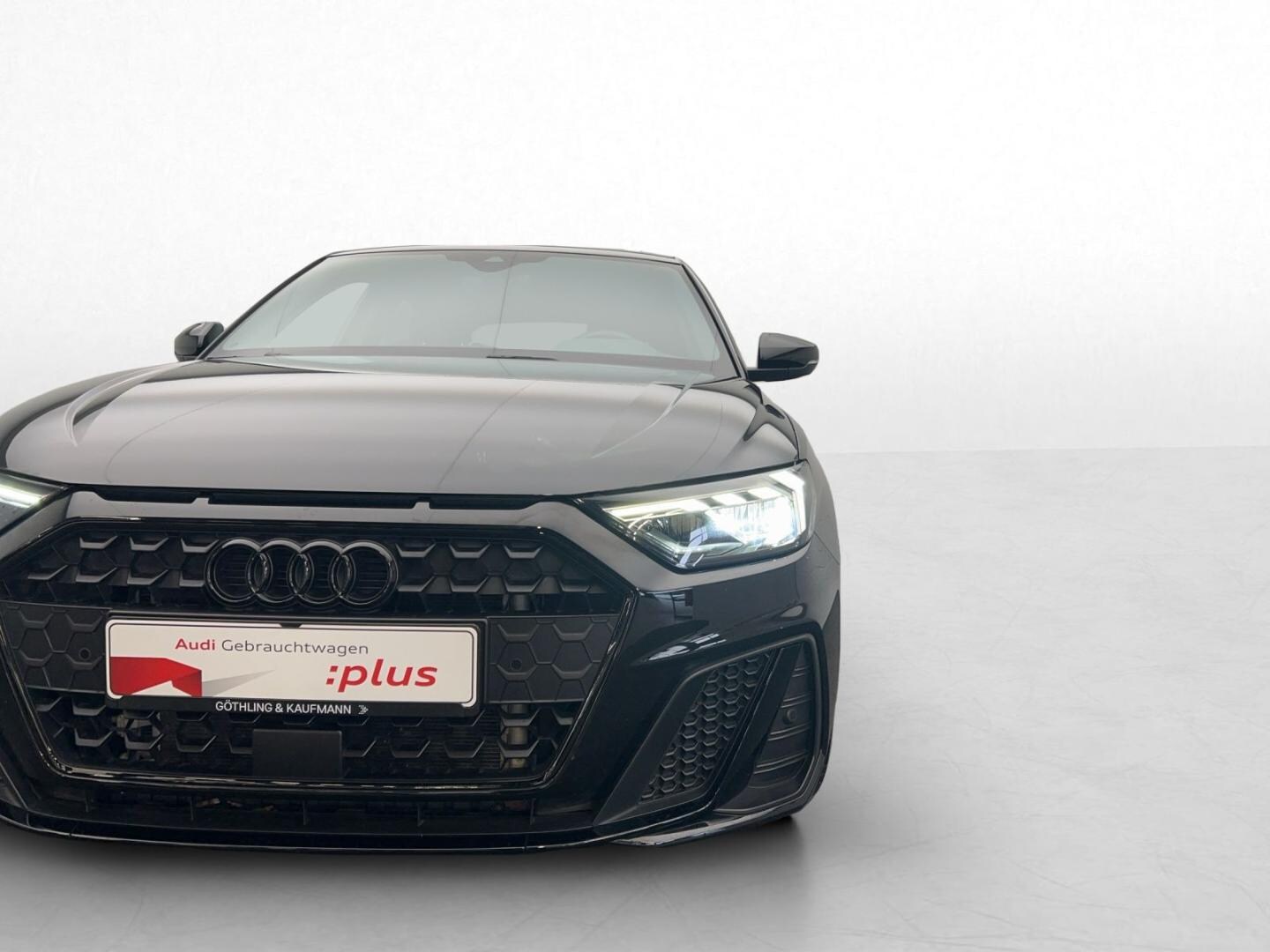 Bild über Audi A1 Sportback S line 35 TFSI S tronic - für weitere Informationen kontaktieren Sie den Audi Partner