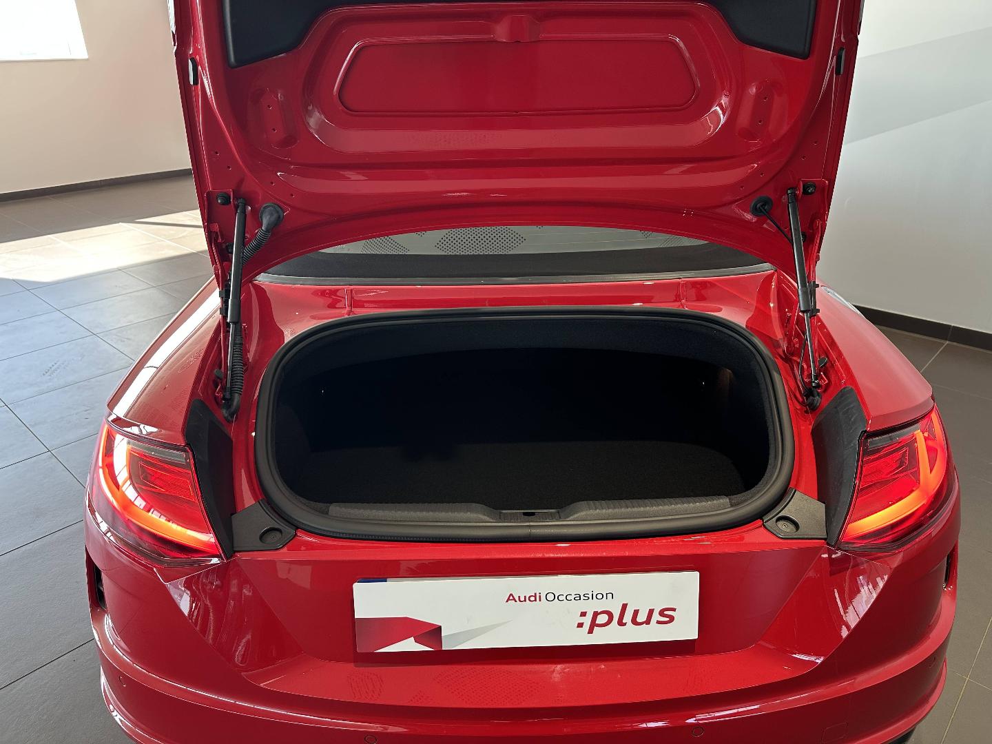 Image about Audi TT Roadster S line 45 TFSI quattro 180 kW (245 ch) S tronic