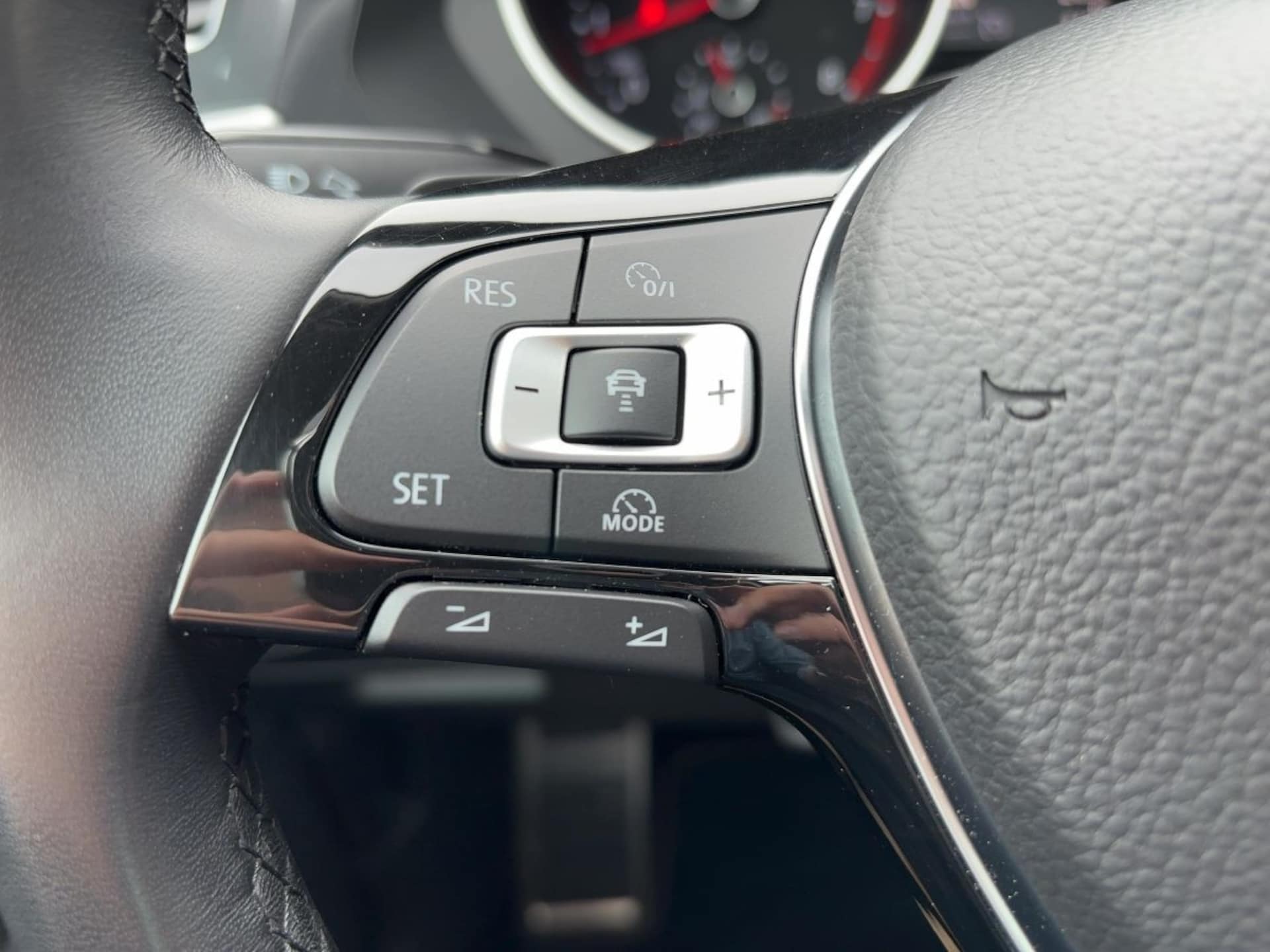 Volkswagen Tiguan SOUND