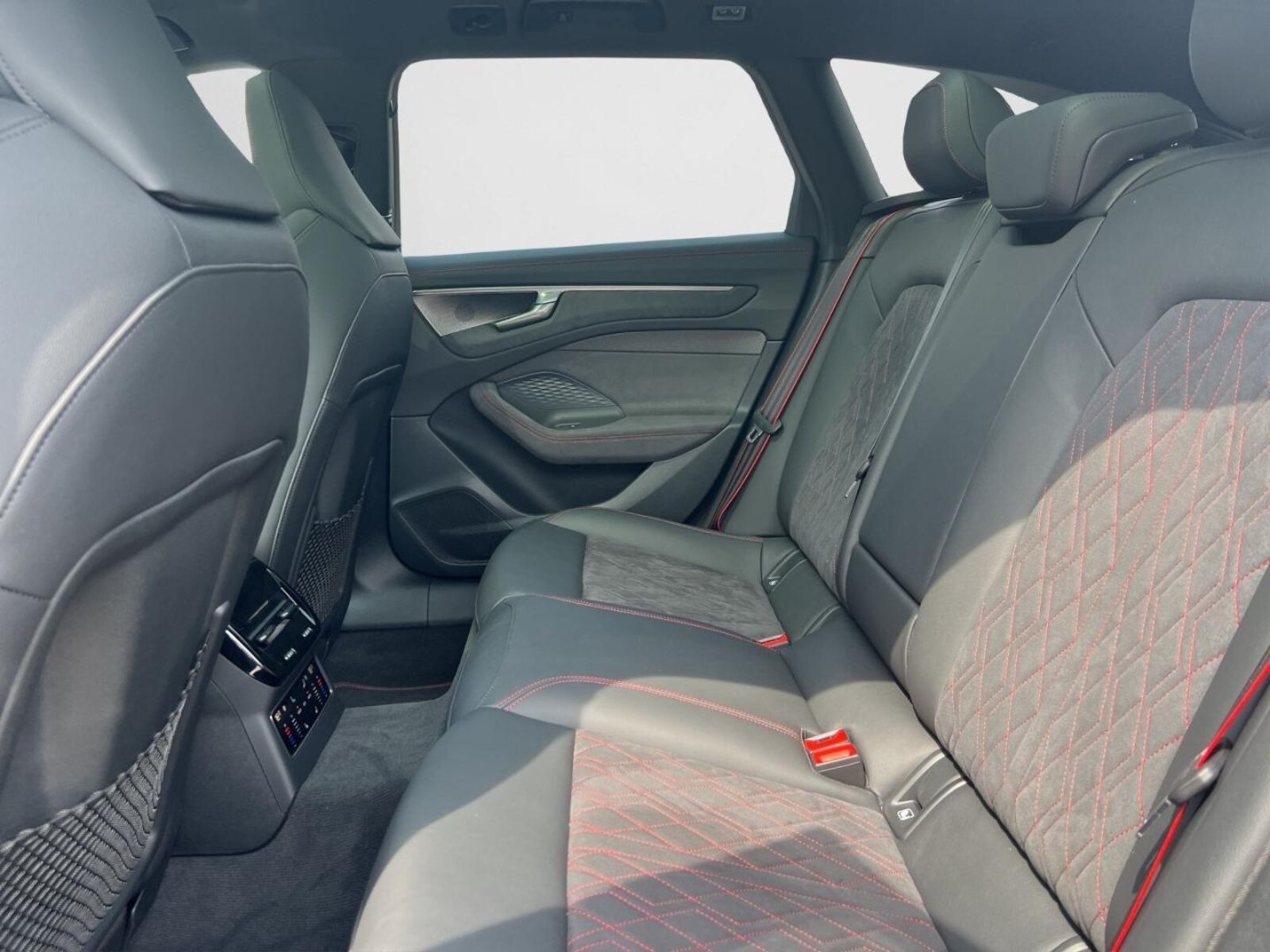 Audi A6 Avant – Bild 14