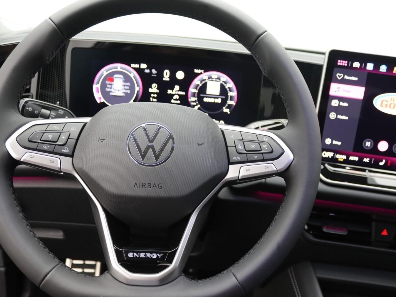 Volkswagen Tiguan – Bild 12