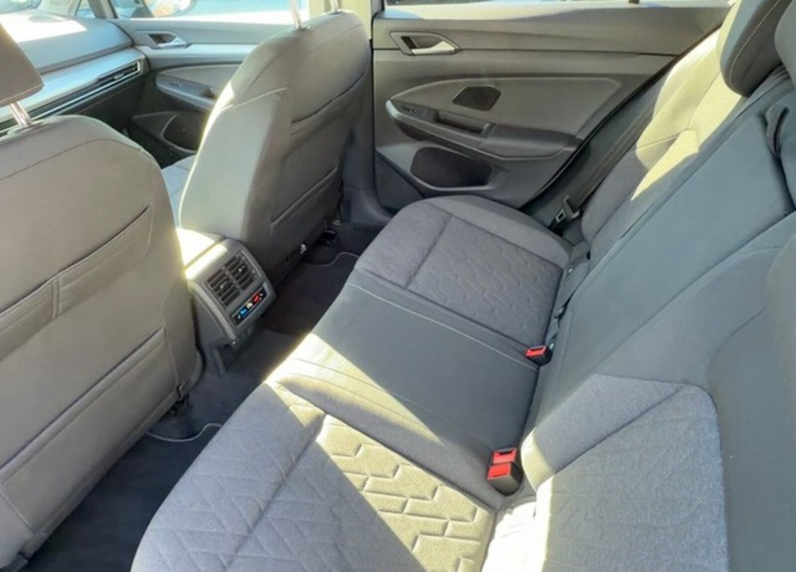 Volkswagen Golf – Bild 12