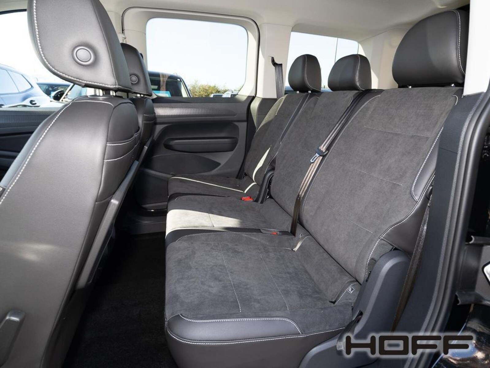 Volkswagen Caddy Kombi – Bild 12