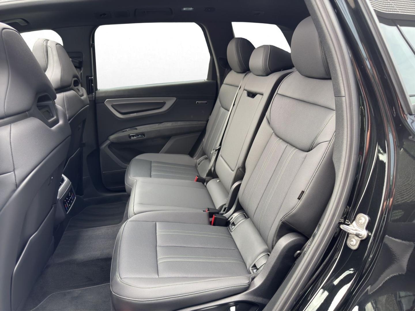Bild über Audi Q7 SUV TDI quattro 220 kW tiptronic - für weitere Informationen kontaktieren Sie den Audi Partner