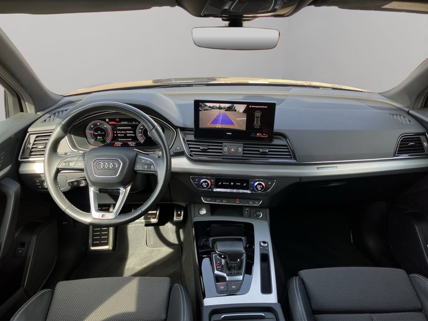 Bild über Audi Q5 40 TDI quattro S tronic - für weitere Informationen kontaktieren Sie den Audi Partner