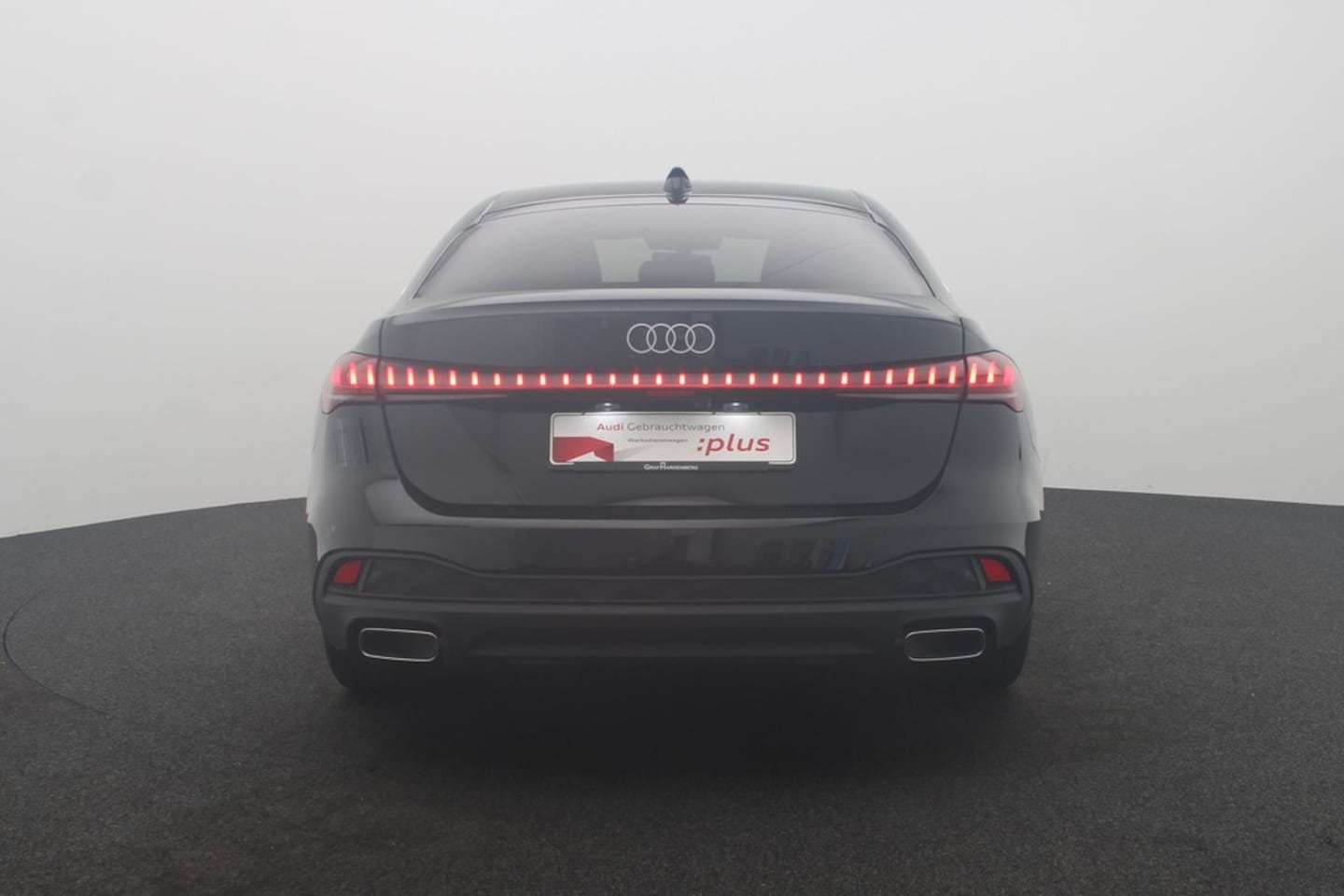 Bild über Audi A5 Limousine TFSI S tronic - für weitere Informationen kontaktieren Sie den Audi Partner