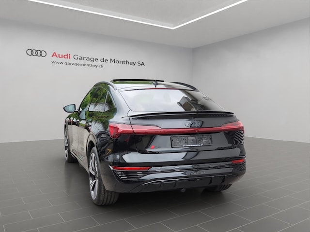 Bild über Audi Q8 Sportback e-tron Black Edition 55 e-tron quattro 300,00 kW - for more details contact your dealer